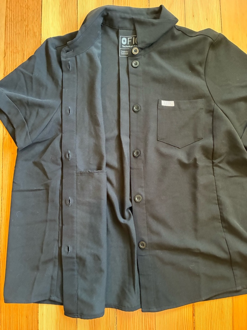FIGS Women's Black Short Sleeve Button Front Top - Picture 7 of 10